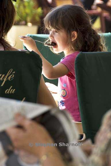 little girl in cafe graphic